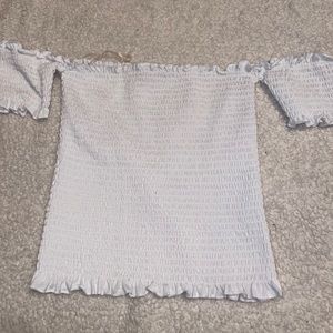 🎉 5 for 15$ off the shoulder crop top✨